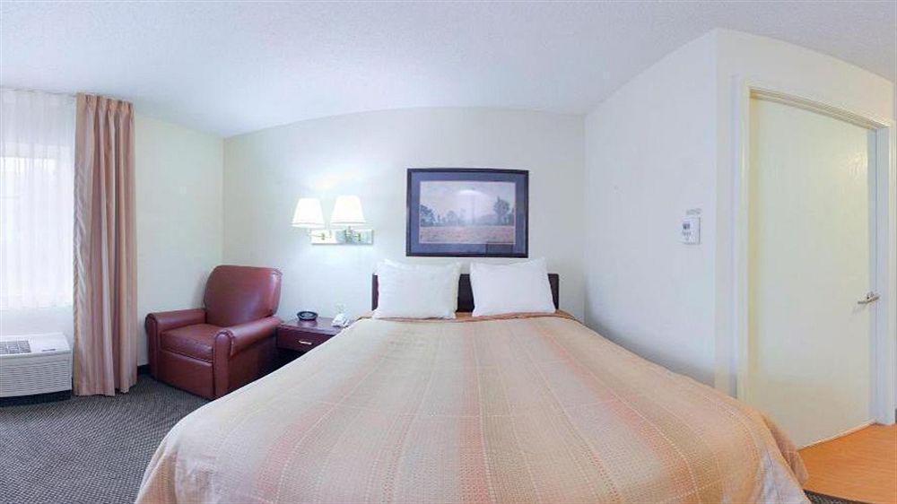 Sonesta Simply Suites Chicago Libertyville Exterior foto